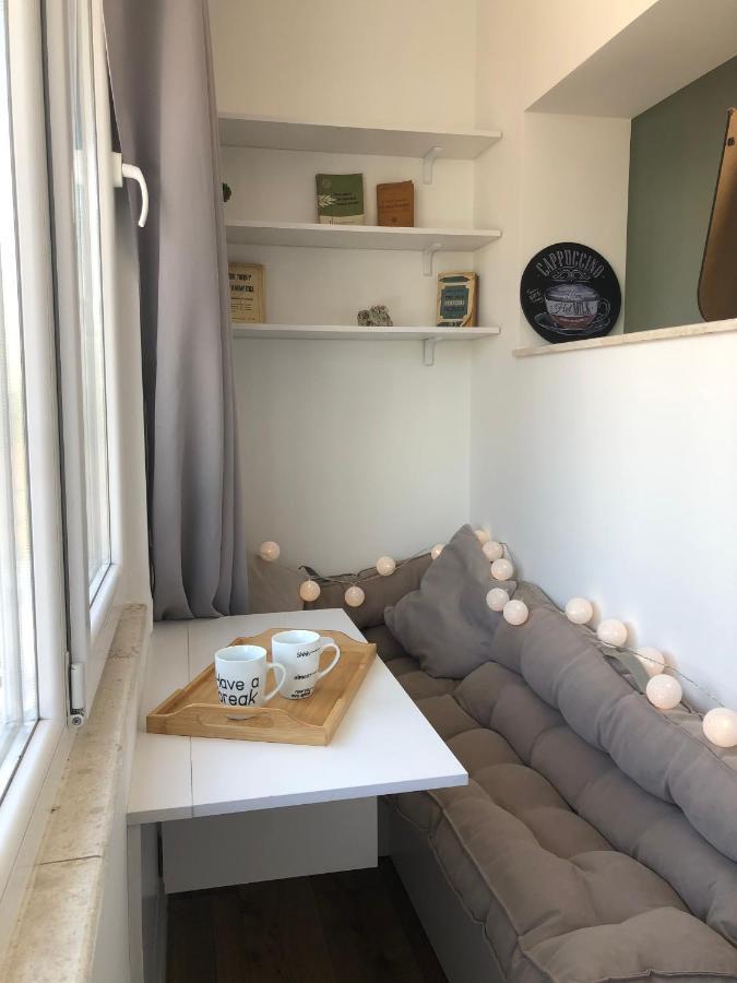 Central Studio Apartments Tiranë Ngoại thất bức ảnh